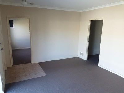 8 / 39 Merian Close, Bentley