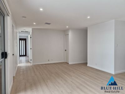 1 / 27 Crestwood Road, Thornton