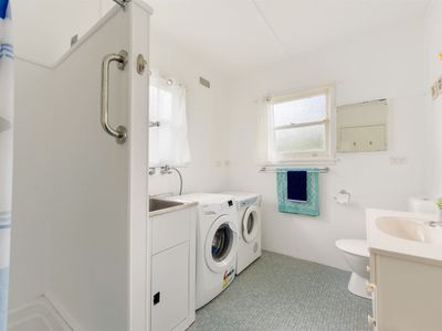 49 Carroll Avenue, Lake Conjola