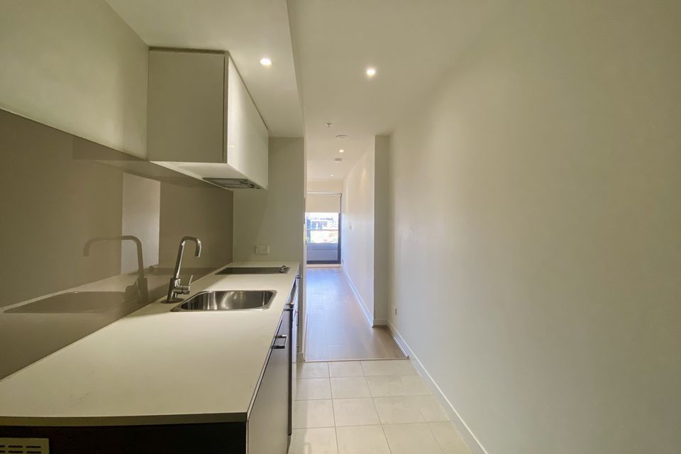 1322 / 572 St Kilda Road, Melbourne