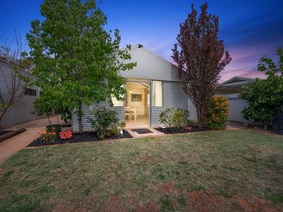 84 Addis Street, Lamington