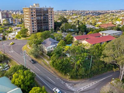 35 Swann Road & 4 Clarence Road, Taringa