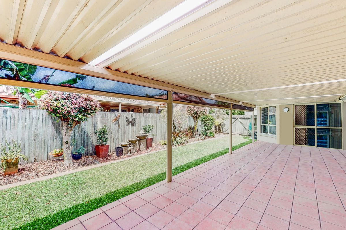 4 Troon Court, Tewantin