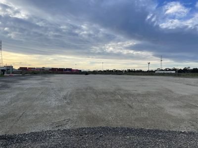 32 Patch Circuit, Laverton North