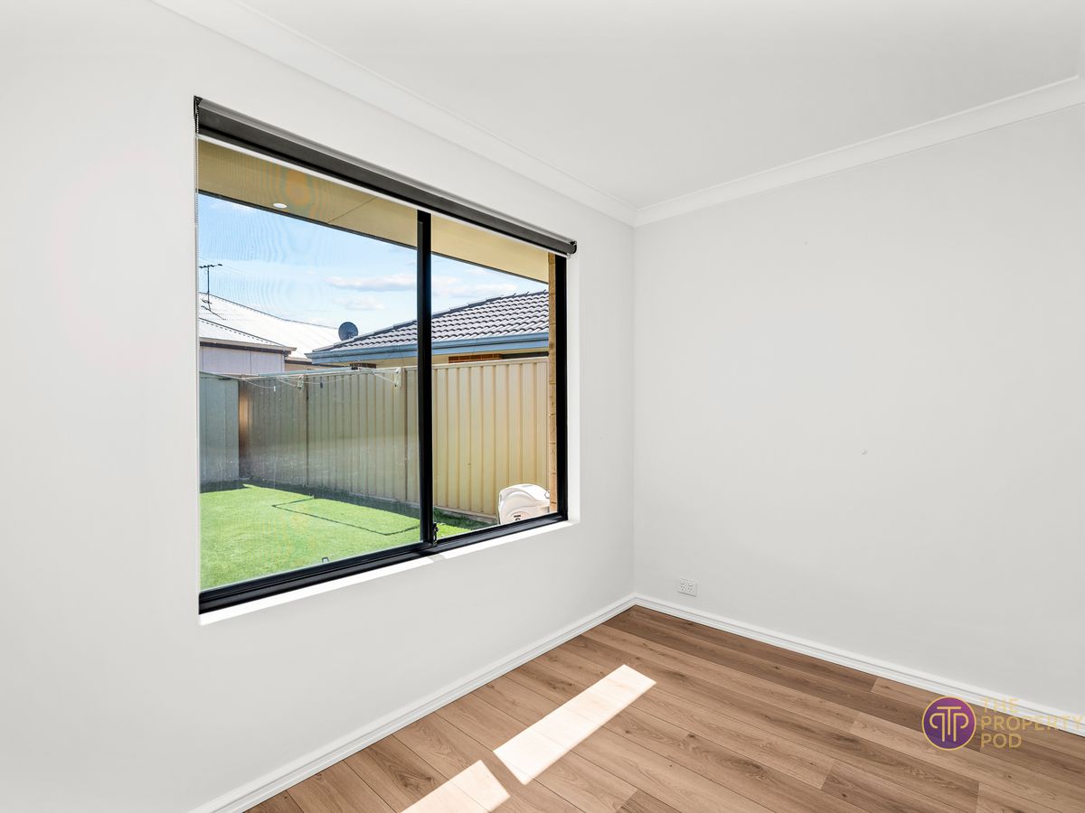 10 Moston Crescent, Bertram