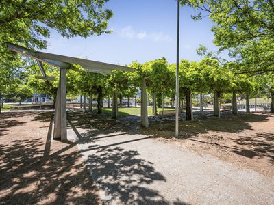 135 / 54 Printers Way, Kingston