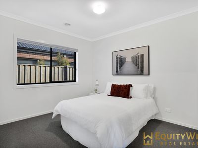16 Lakefield Way, Wyndham Vale