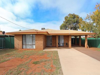 9 Hampden Street, Kalgoorlie