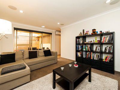 11 / 9 Juniper Place, Ballajura