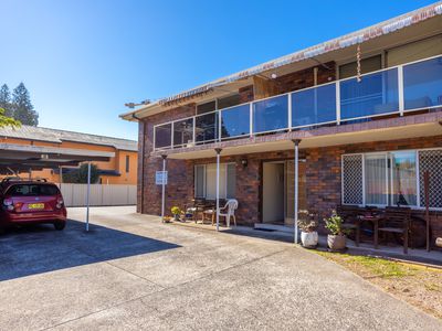 10 / 15 Lake Street, Forster