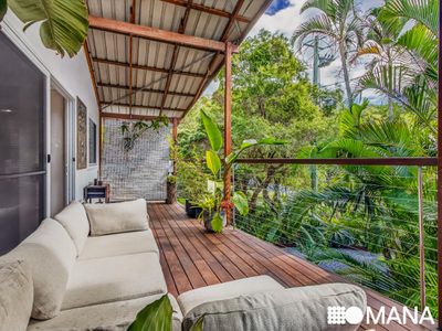 16 Gloria Street, South Golden Beach