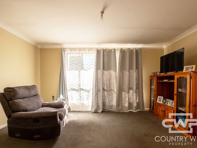 187 Macquarie Street, Glen Innes