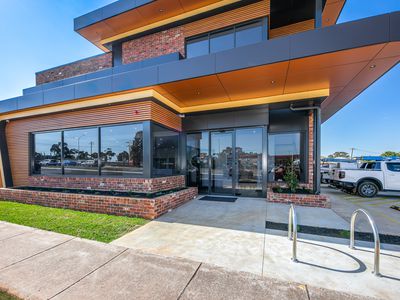 154-156 Coburns Road, Melton