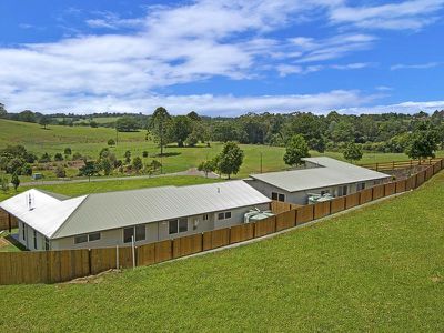 1 / 5 Pepper Berry Street, Maleny