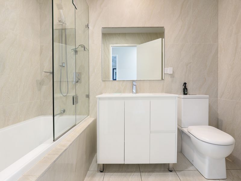 1101 / 51 Crown Street, Wollongong