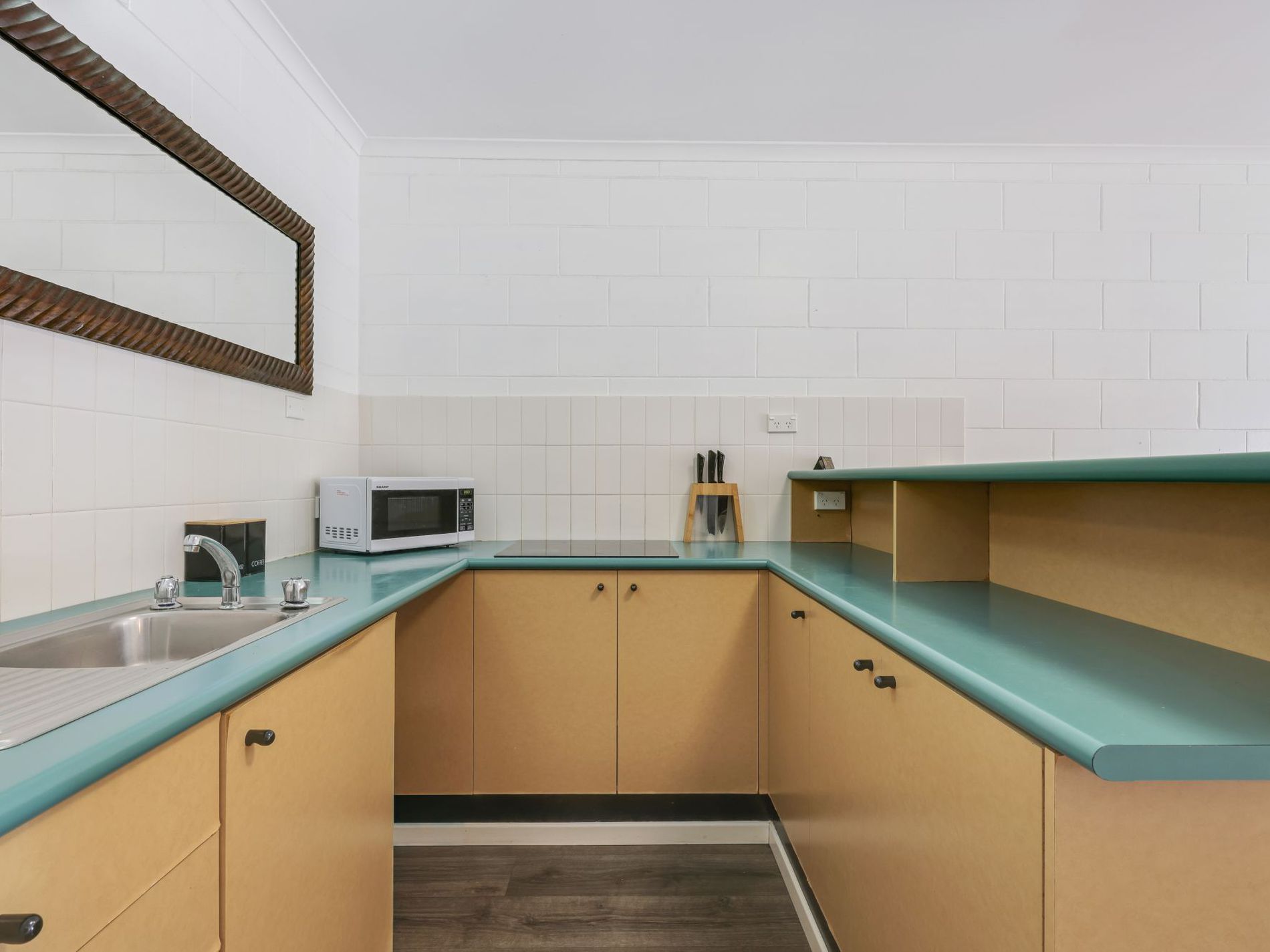 345 / 175 Lake Street, Cairns City