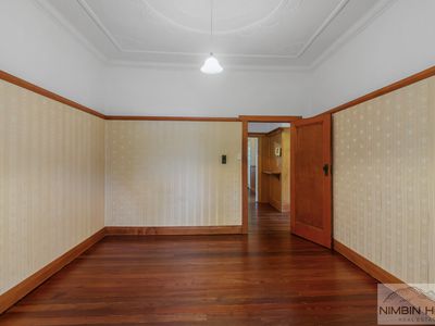 14 Standing Street, The Channon