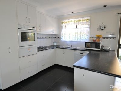 8 Page Avenue, Dubbo