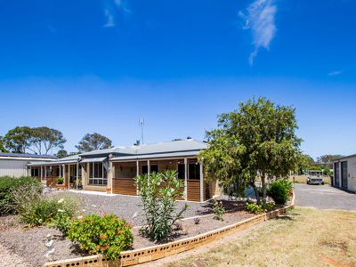 9-11 Albion Street, Kingaroy
