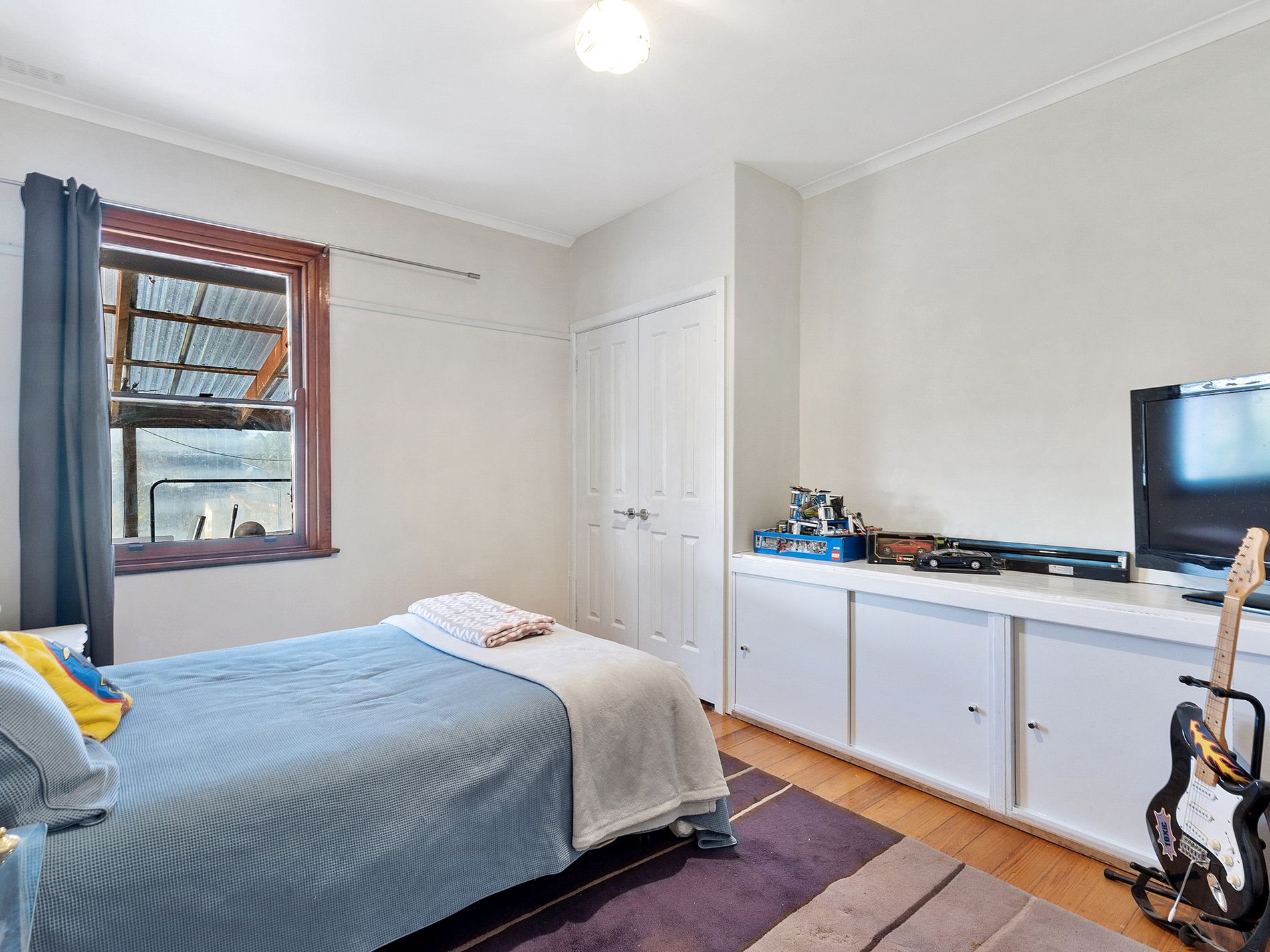 15 Chisholm Crescent, Seymour