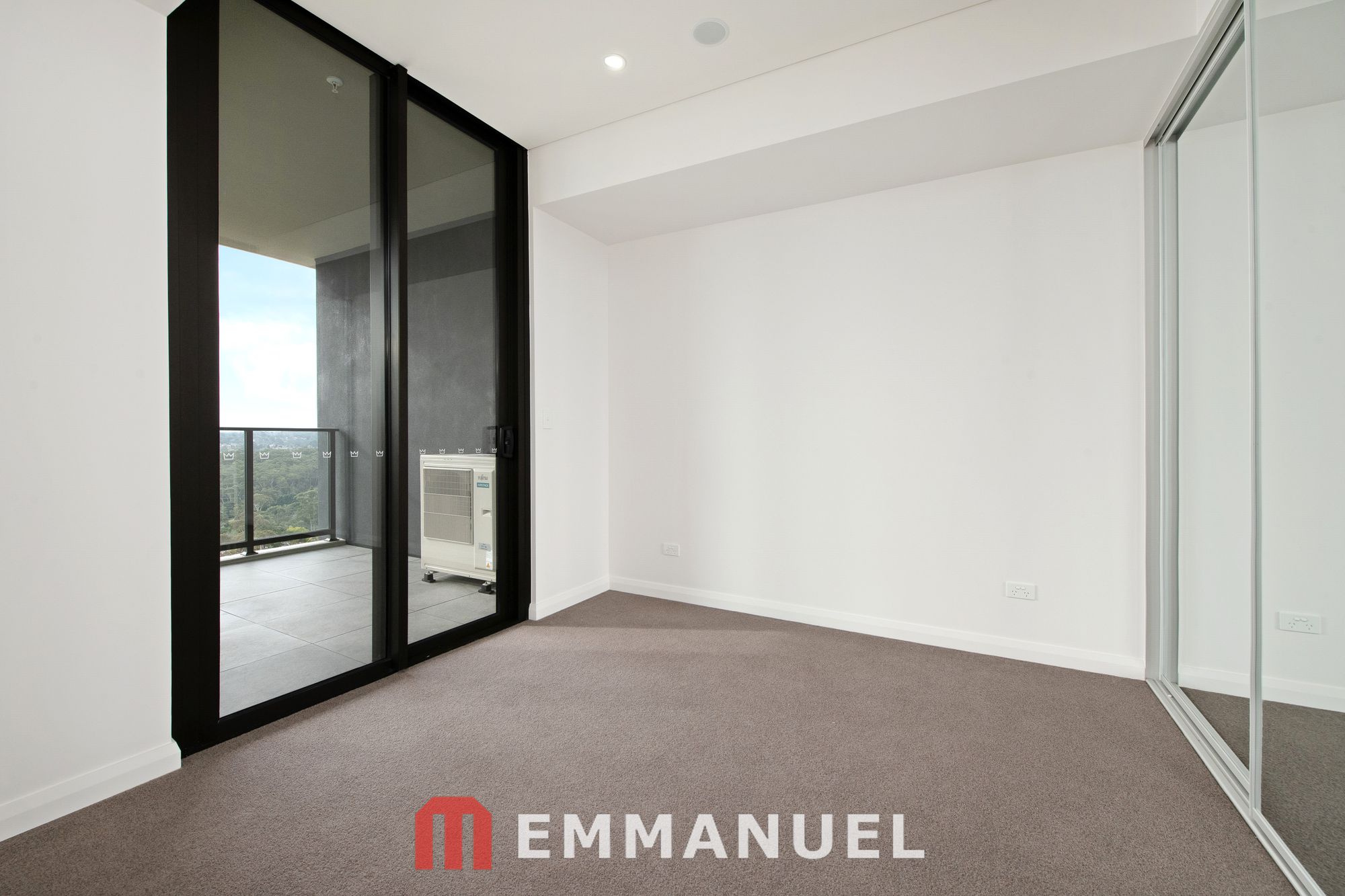 1603 / 13 De Clambe Drive, Castle Hill