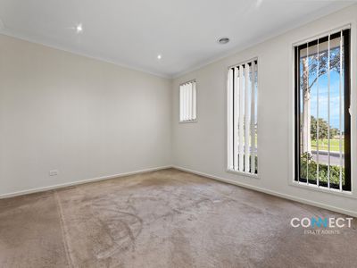 186 Alisma Boulevard, Cranbourne North
