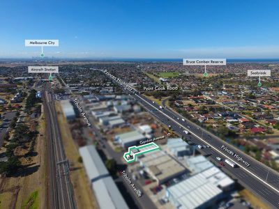 73 Triholm Avenue, Laverton