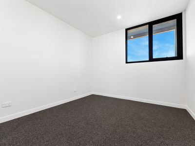 203 / 82 Elmhurst Road , Truganina