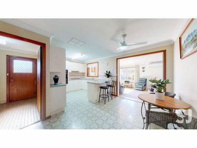 16 Flinders Close, Dubbo