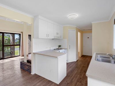 11 Coleman Crescent, Springwood