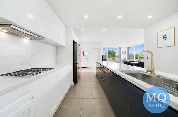 404 / 3 Avenue Of Europe, Newington