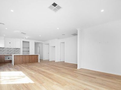 13 lightfoot way, Deanside