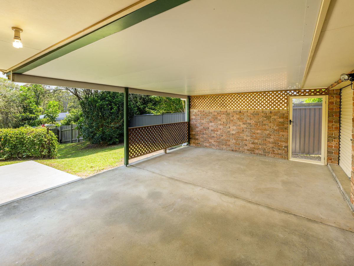 4 Turpentine Avenue, Sandy Beach