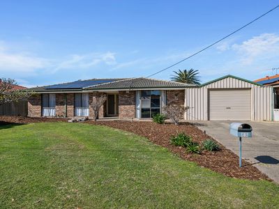 52 Sanderling Drive, Thornlie