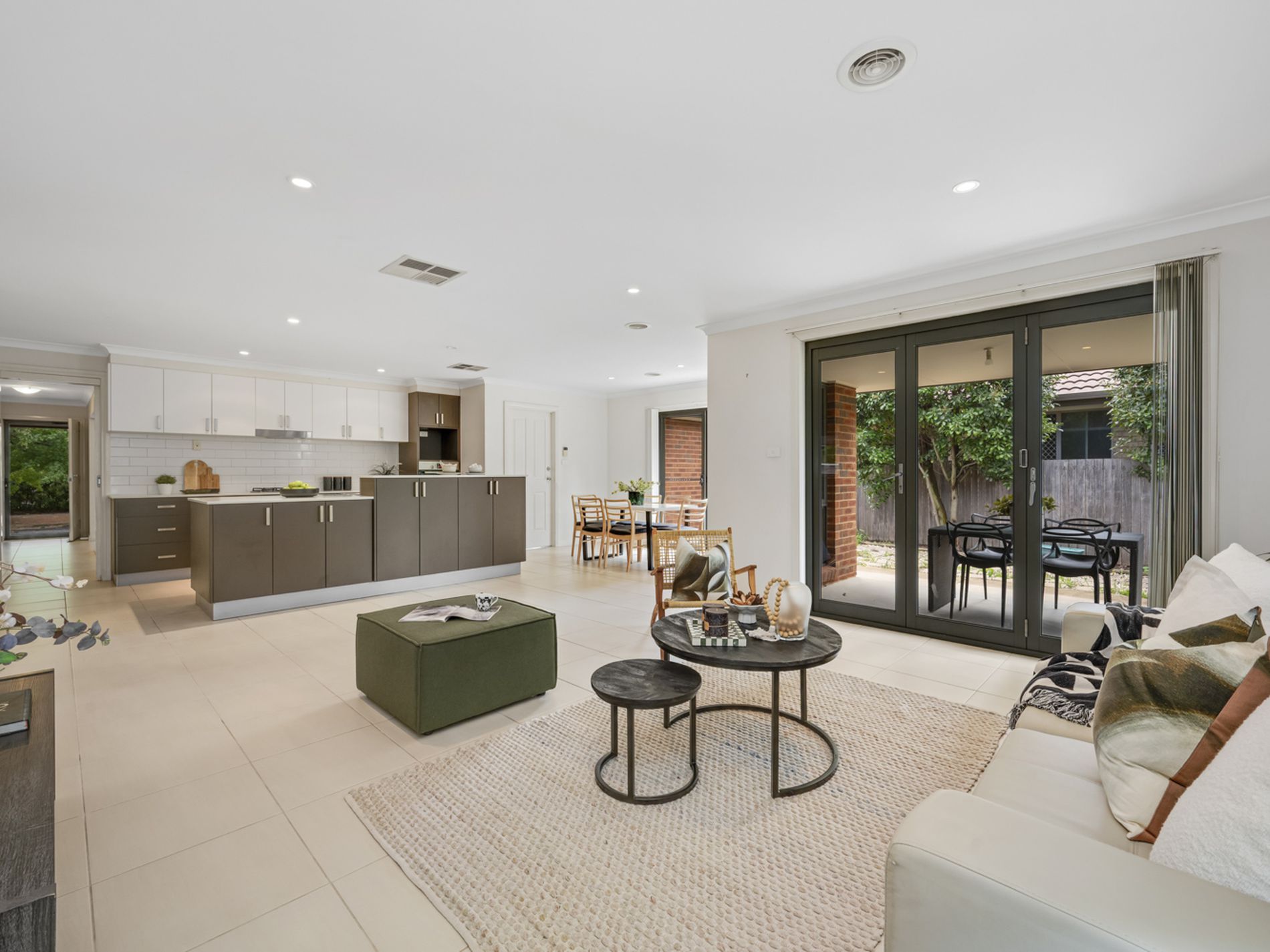 10 Nimbera Street, Harrison