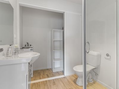 15 & 15A Bahari Drive, Ranui