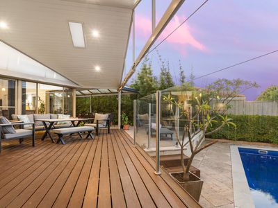5 Mauldon Mews, Winthrop