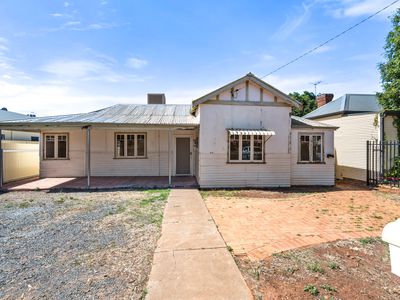 121 Collins Street, Piccadilly
