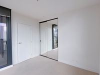 606 / 130 Dudley Street, West Melbourne