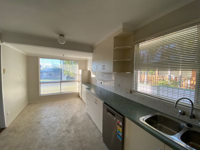 2A Herbert Court, Moranbah