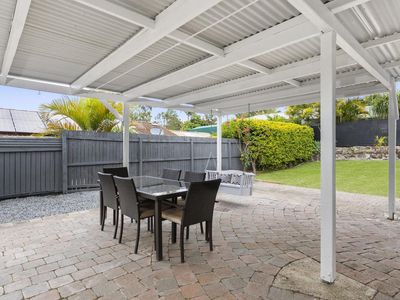 2 Berri Place, Helensvale