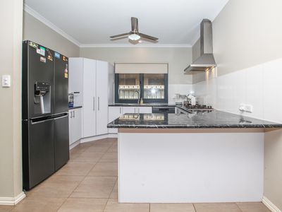 14 Lapwing Way, South Hedland