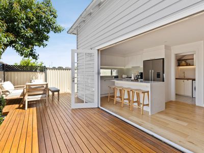 2 / 379 Reynard Street, Pascoe Vale South