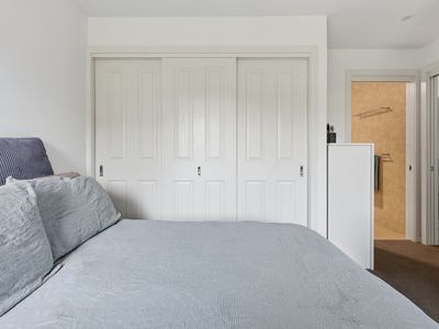 10 Reece Street, George Town