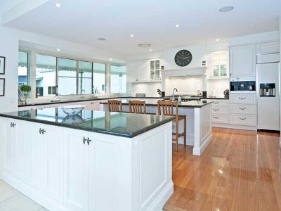 14 President Circuit, Karalee