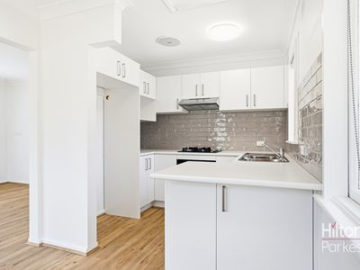 11 Bunsen Avenue, Emerton