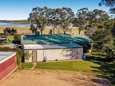 48 Lakeside Boulevard, Derrinal