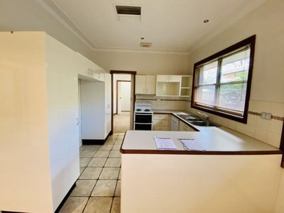 32 Crown Street, Dubbo