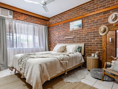 9 Mimosa Street, Holloways Beach