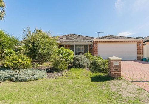 15 Yelka Way, Bertram